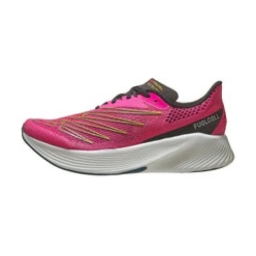 New Balance FuelCell RC Elite v2